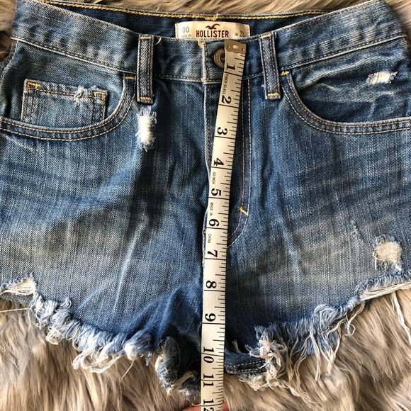 Hollister high-waists distressed denim shorts - Picture 5 of 8